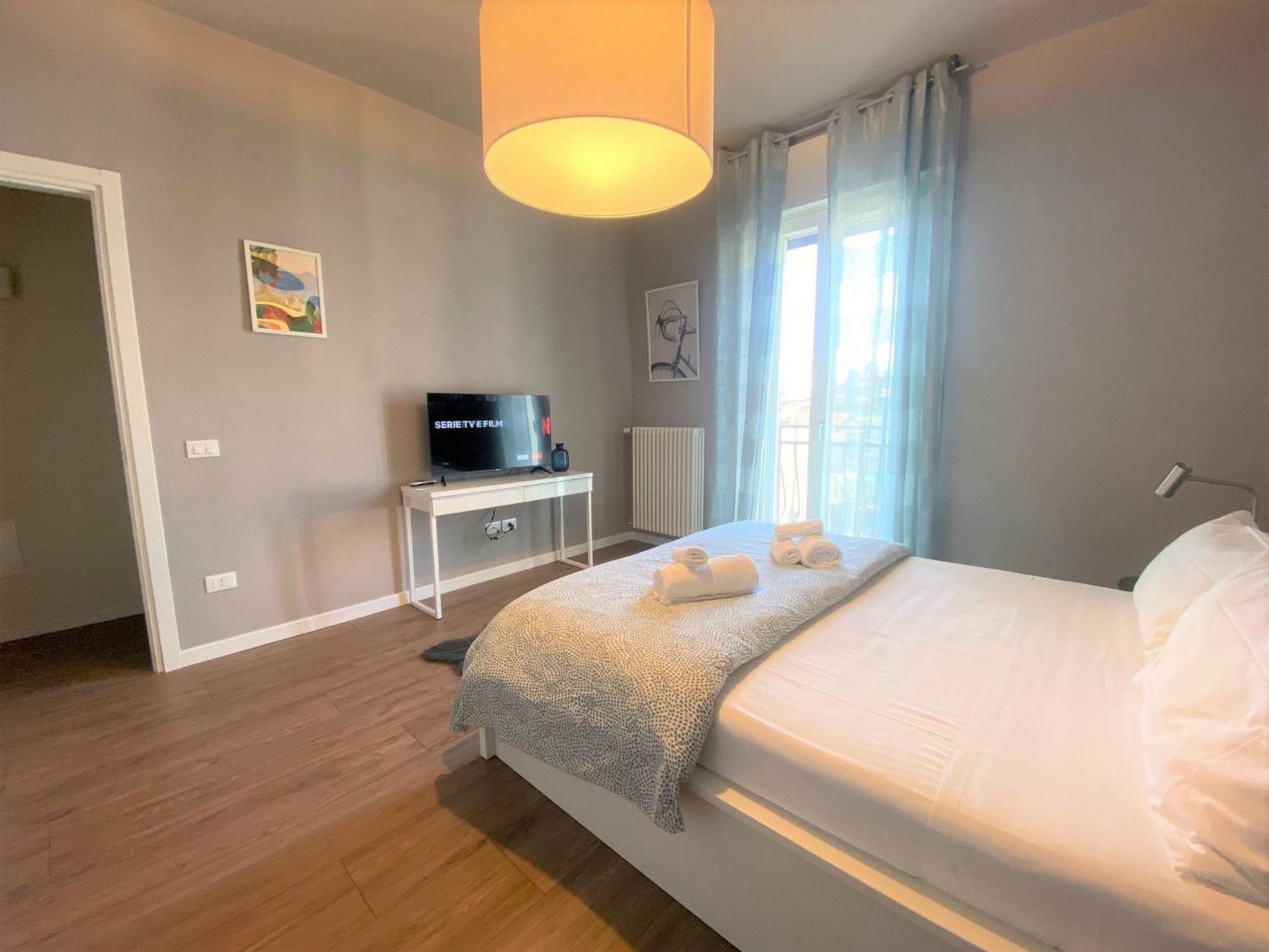 Desenzanoloft Official Partner Marriott Homes & Villas - Bacco Family Apartment Desenzano del Garda Extérieur photo
